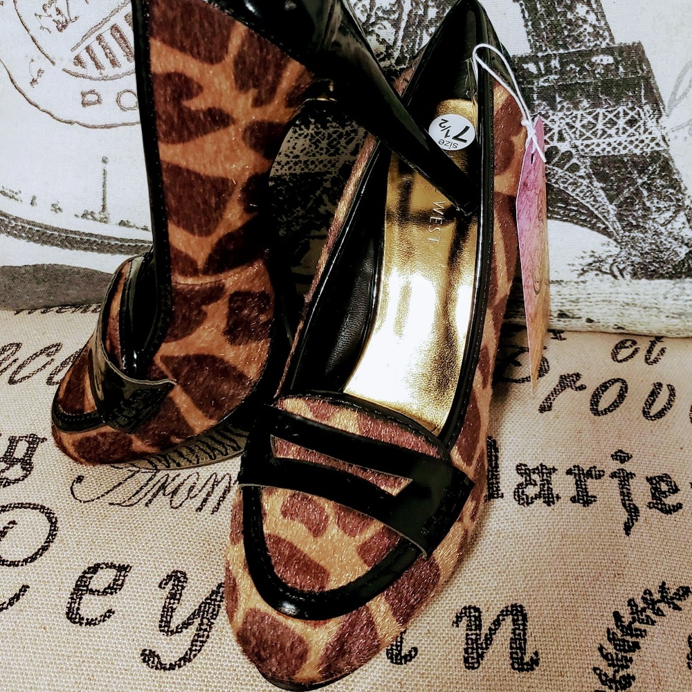 $Bog$ Nine west animal print heel 7.5❤